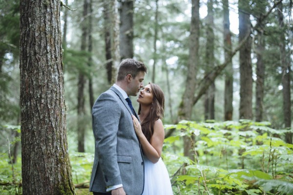 Understated-Alaska-Destintion-Wedding-in-Orange-and-Navy-Erica-Rose-Photography-0029