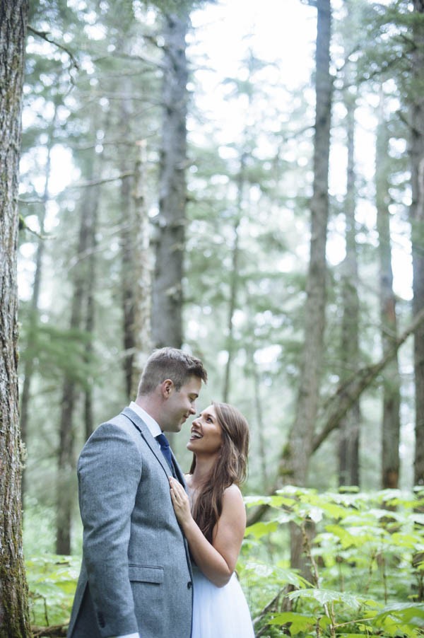 Understated-Alaska-Destintion-Wedding-in-Orange-and-Navy-Erica-Rose-Photography-0030