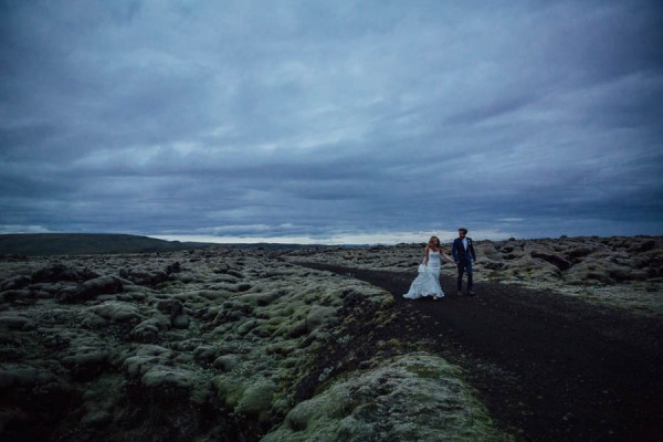 Boldly-Romantic-Icelandic-Elopement-in-the-Fjaorargljufur-Canyon-Nicole-Ashley-Photography-32