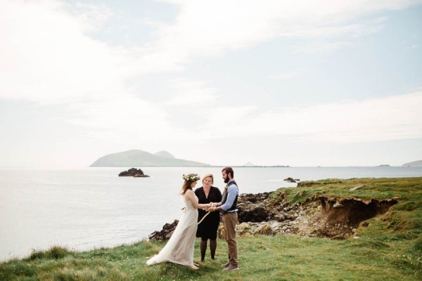 Ethereal-Irish-Elopement-at-Connor-Pass-The-Lous (21 of 40)
