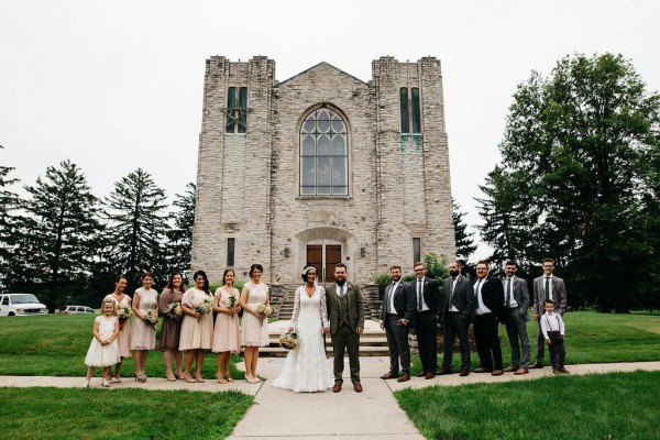 Free-Spirited-Ohio-Wedding-at-Ohio-Memorial-Chapel (17 of 31)