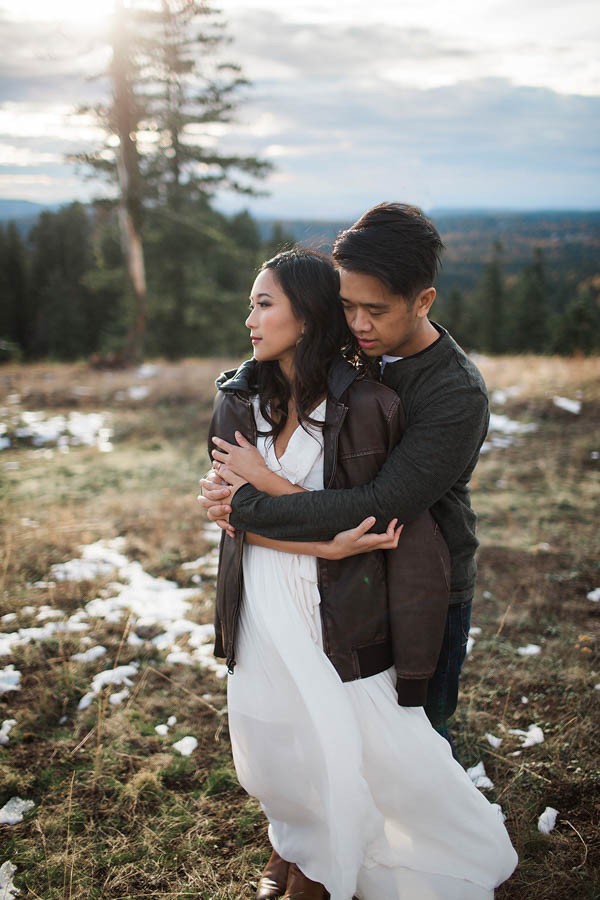 Late-Fall-Engagement-Photos-in-Oregon-Alex-Lasota-Photography-6