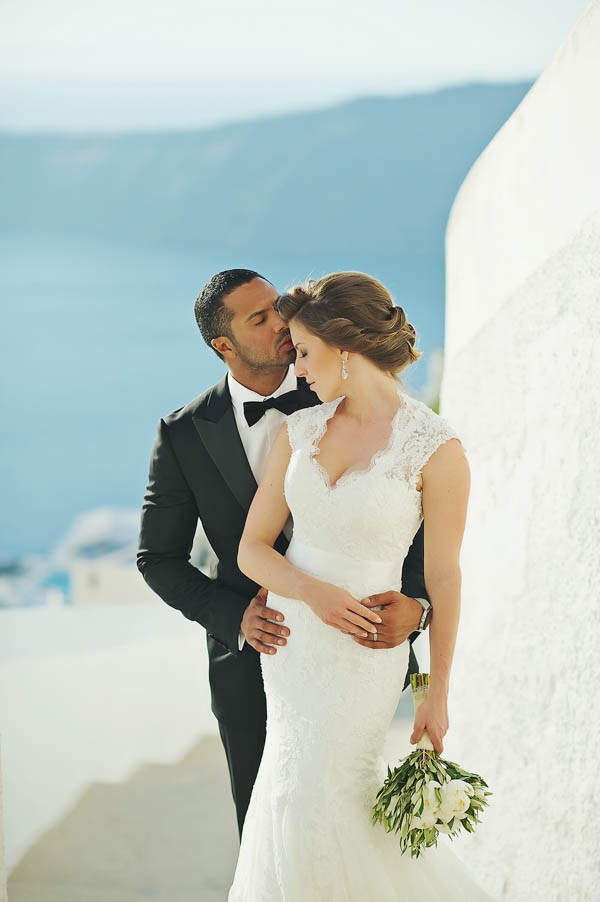 Romantic-Santorini-Destination-Wedding-at-La-Maltese-Thanasis-Kaiafas (25 of 28)