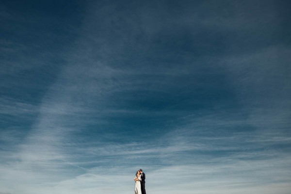 Sophisticated-Michigan-Wedding-at-the-Grosse-Pointe-War-Memorial-Julie-Pepin-Photography-1