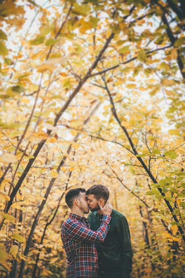 Sweet-Autumn-Engagement-Session-at-Gellatly-Nut-Farm-Joelsview-Photography-24