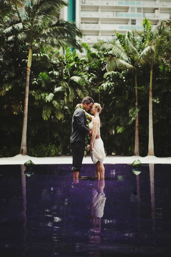 Tropical-Modern-Honolulu-Wedding-Inspiration-June-Photography-13