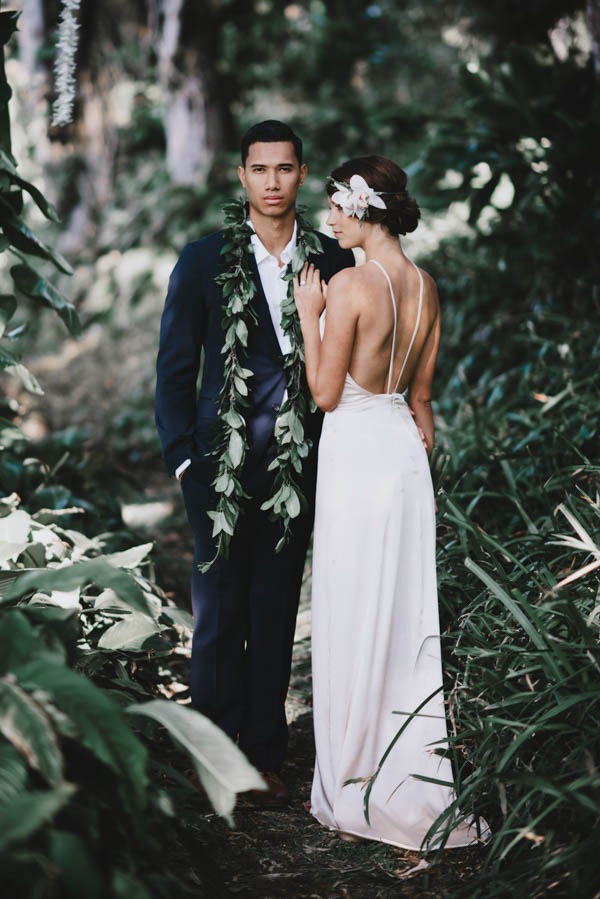 Vintage-Hawaiian-Wedding-Inspiration-at-Hound-and-Quail-June-Photography-4