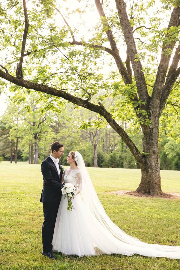 Classically-Beautiful-Wedding-at-Magnolia-Manor-Hartman-Outdoor-Photography-15