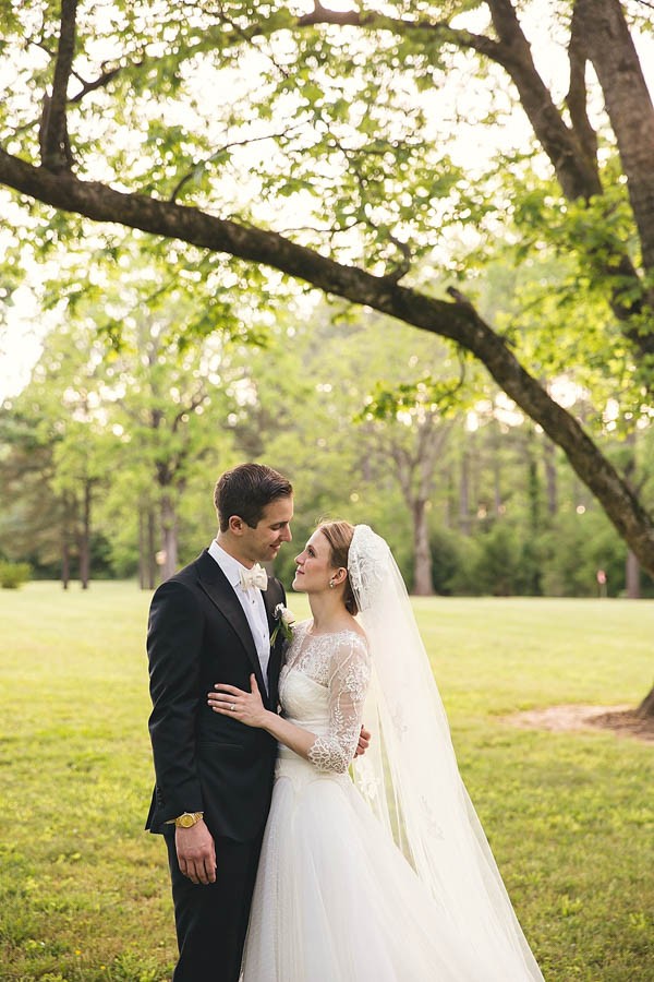 Classically-Beautiful-Wedding-at-Magnolia-Manor-Hartman-Outdoor-Photography-18
