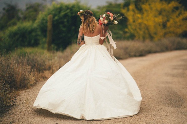 Elegantly-Whimsical-Ojai-Valley-Wedding-Jenn-Sanchez-Floral-Design-26