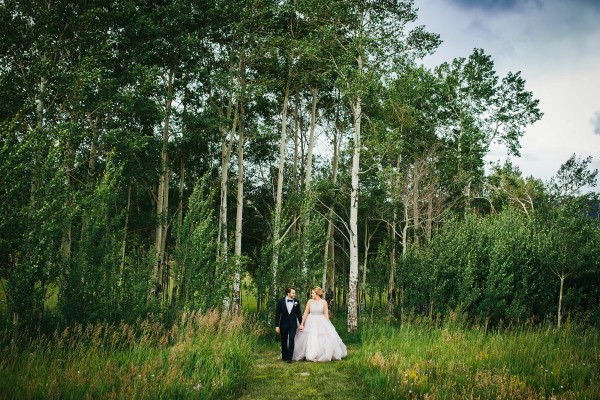 Glamorous-Colorado-Wedding-at-Strawberry-Creek-Ranch (20 of 32)