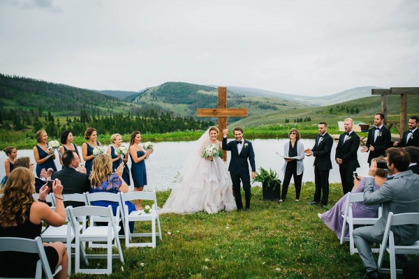 Glamorous-Colorado-Wedding-at-Strawberry-Creek-Ranch (6 of 32)