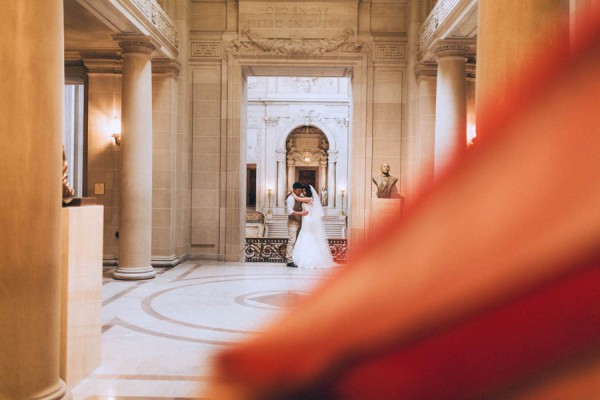 Gorgeous-Intimate-San-Francisco-City-Hall-Wedding-Danila-Mednikov-Photography-17