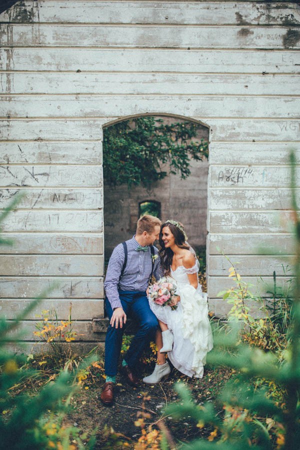 Stunning-Banff-Elopement-in-the-Tunnel-Mountain-Reservoir-Tricia-Victoria-Photography-20