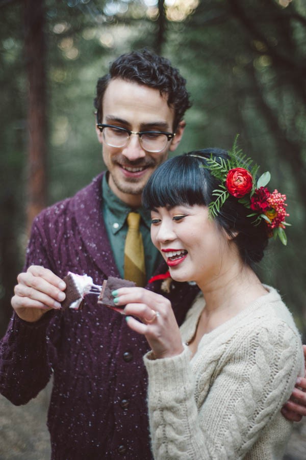 Vibrant-and-Earthy-Forest-Wedding-Inspiration-in-the-Palomar-Mountains-Color-and-Cake-Photography-22