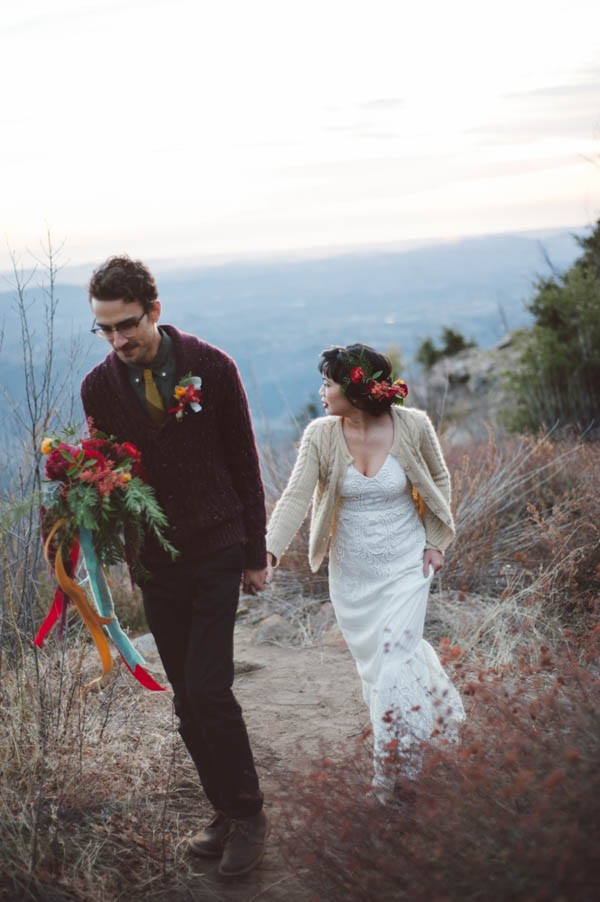 Vibrant-and-Earthy-Forest-Wedding-Inspiration-in-the-Palomar-Mountains-Color-and-Cake-Photography-27