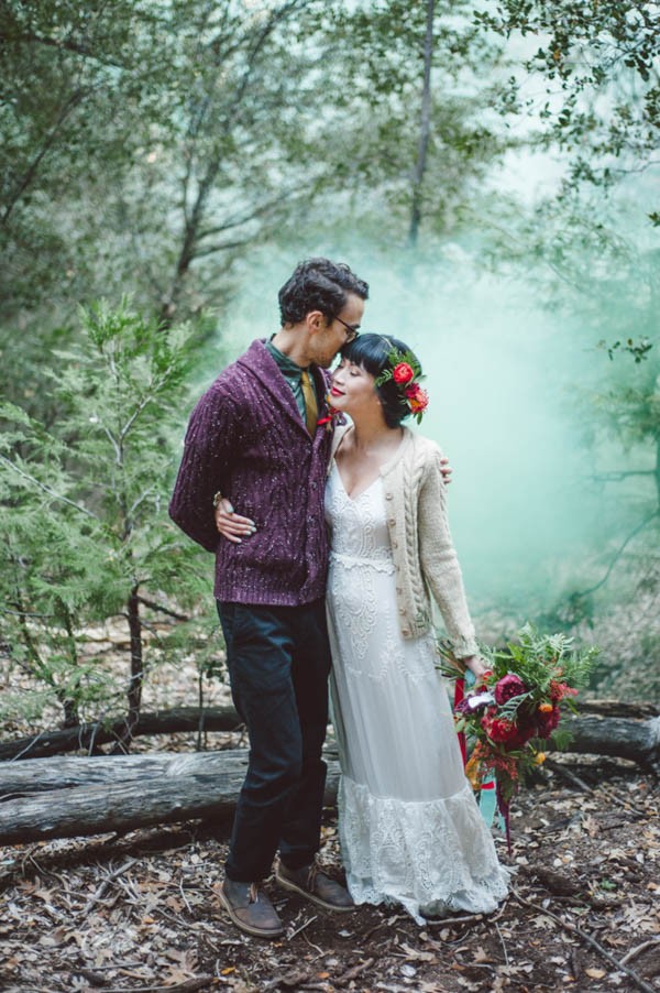 Vibrant-and-Earthy-Forest-Wedding-Inspiration-in-the-Palomar-Mountains-Color-and-Cake-Photography-3