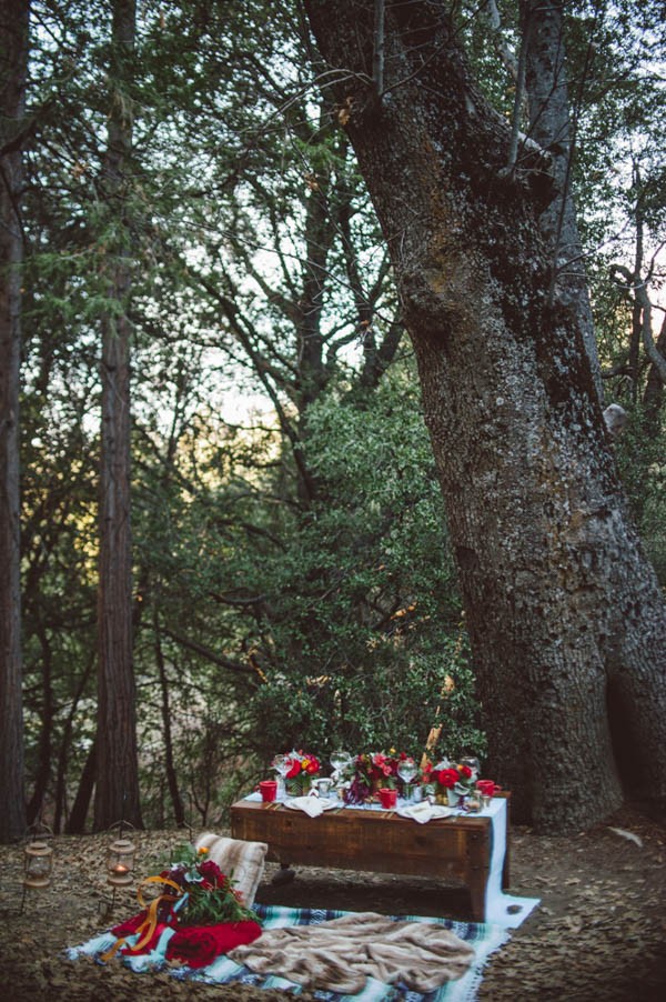 Vibrant-and-Earthy-Forest-Wedding-Inspiration-in-the-Palomar-Mountains-Color-and-Cake-Photography-32