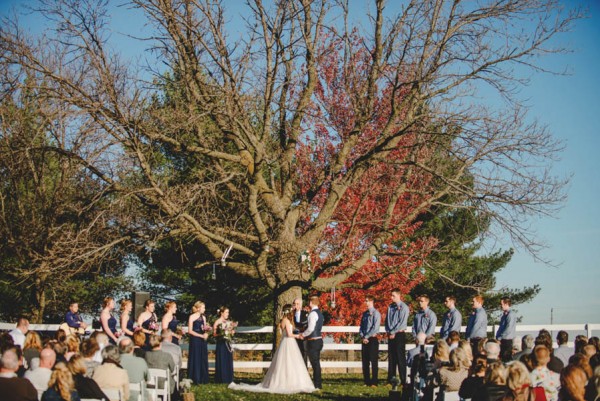 Bohemian-Iowa-Wedding-at-The-Rustic-Rose-Barn-Amanda-Basteen-31
