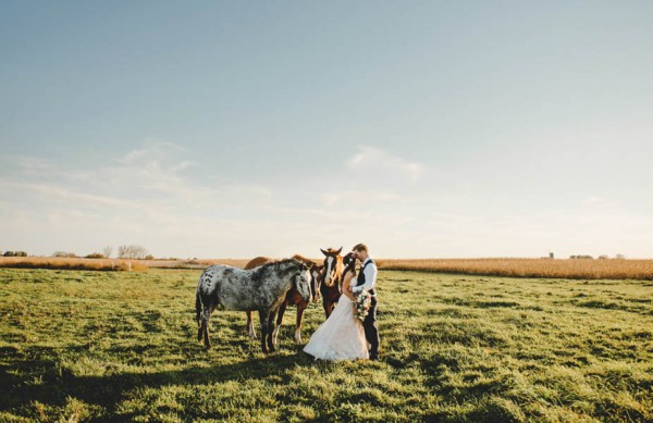 Bohemian-Iowa-Wedding-at-The-Rustic-Rose-Barn-Amanda-Basteen-40