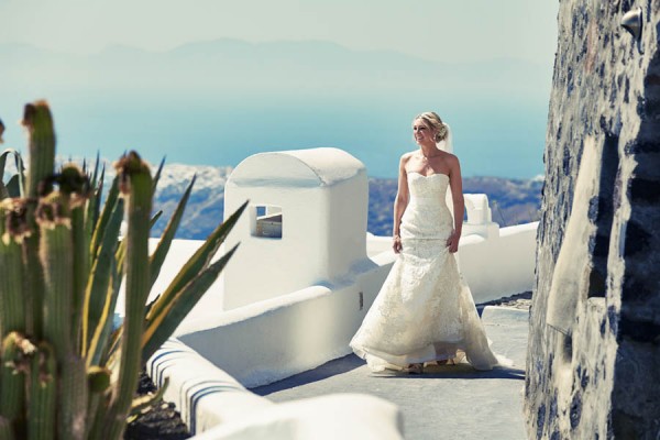 Elegant-Destination-Wedding-Santorini-Jules-Bower-4