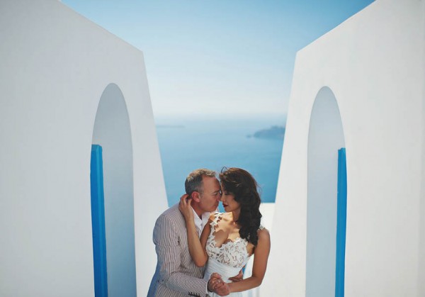 Glamorous-Santorini-Wedding-at-the-Anastasi-Church-Thanasis-Kaiafas-26
