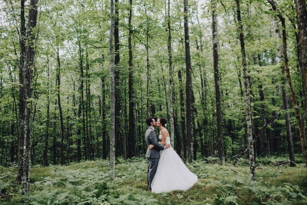 Minnesota-Woodland-Wedding-at-Juliane-James-Place-Matt-Lien-7