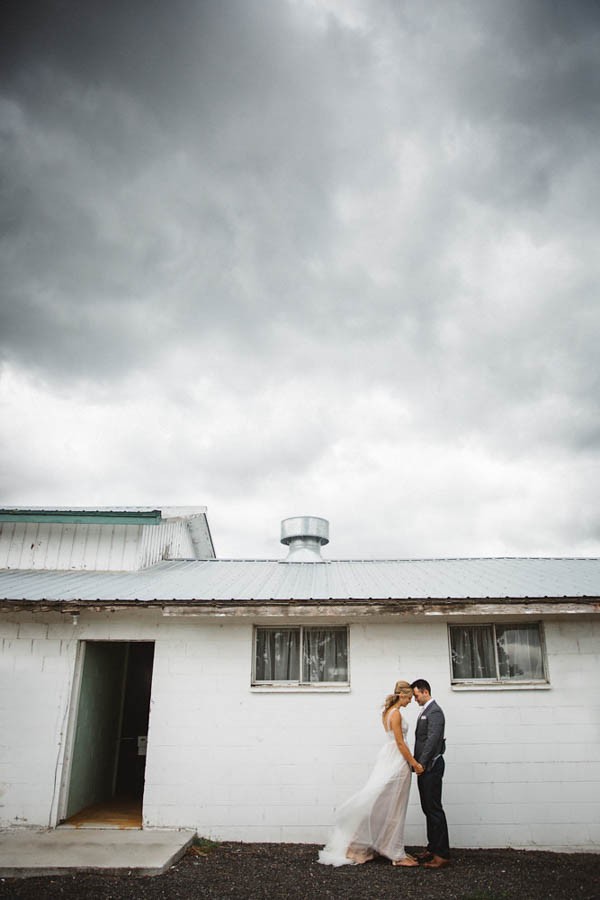 Quirky-Stylish-Dairy-land-Wedding-Snohomish-Washington-Max-and-Sam-Photography-10