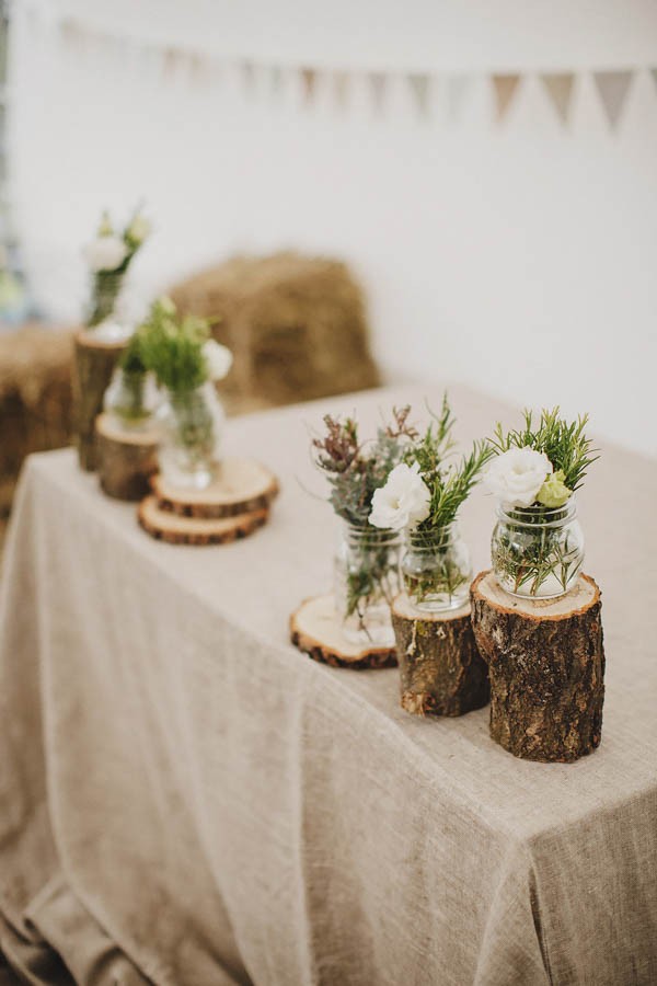 Naturally-Beautiful-Forest-Wedding-Moscow-5