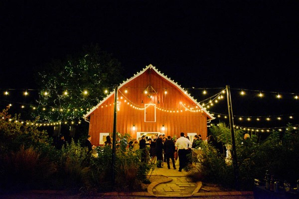 Navy And Gold Barn Wedding In Denver Junebug Weddings 