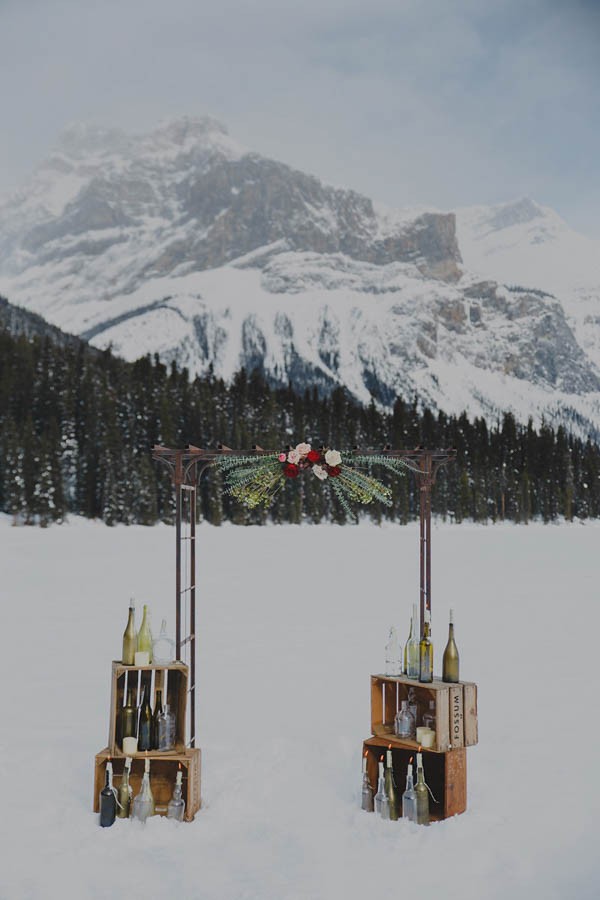 Passionate-Winter-Elopement-Inspiration-at-Emerald-Lake-Lolo-Nola-Photography-21