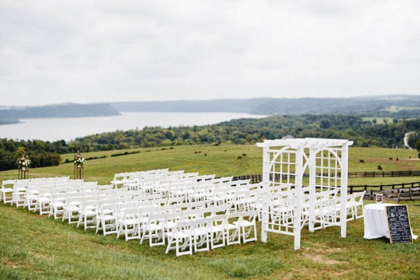 Stunningly-Thoughtful-Lauxmont-Farms-Wedding-Pennsylvania-1