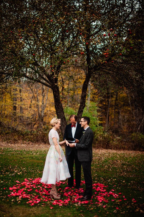 Stylish-Vermont-Barn-Wedding-The-Spragues-18