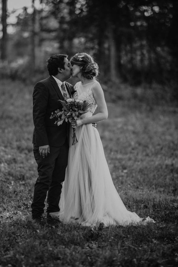 Woodland-Romance-Mississippi-Wedding-Raspberry-Greene-Maria-Newman-Photography-25