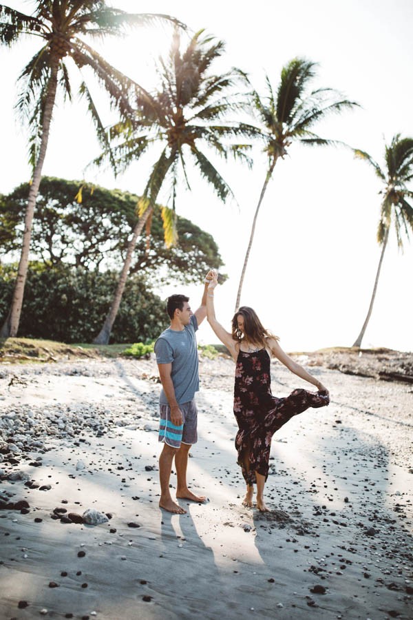 Passionate-Water-Lovers-Wedding-Anniversary-Photos-Maui-16