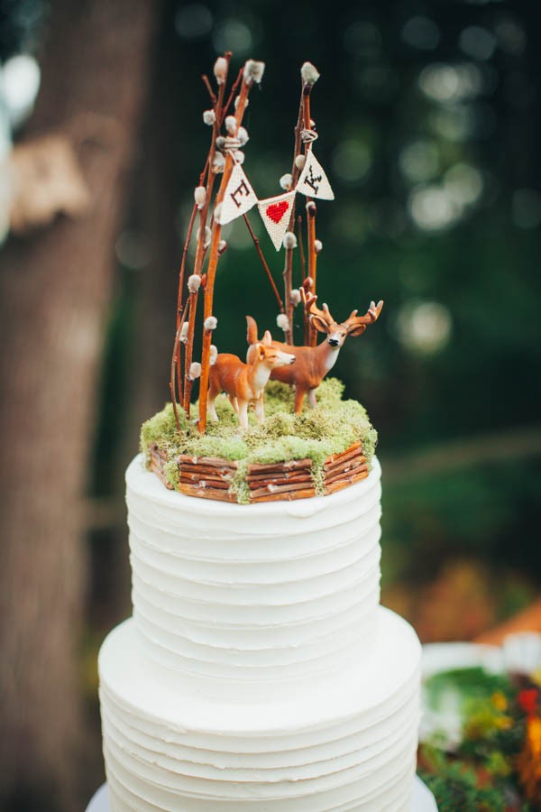 This-Woodland-Wisconsin-Wedding-Straight-from-Pages-Storybook-28