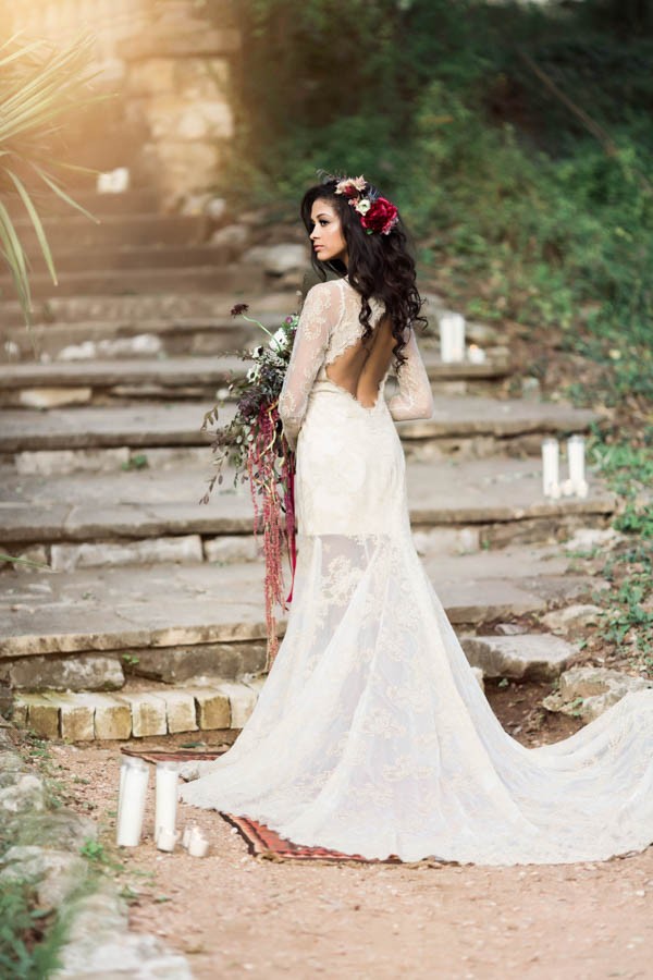 Texas-Bohemian-Wedding-Style-Laguna-Gloria-Holly-Kringer-Photography (6 of 30)