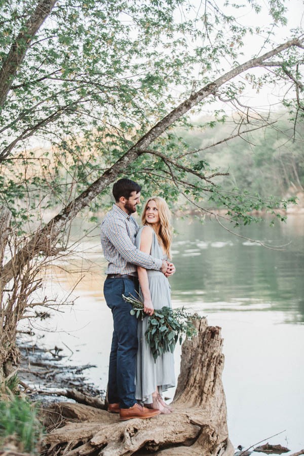 These-Two-Free-People-Dresses-are-Engagement-Photo-Perfection-34