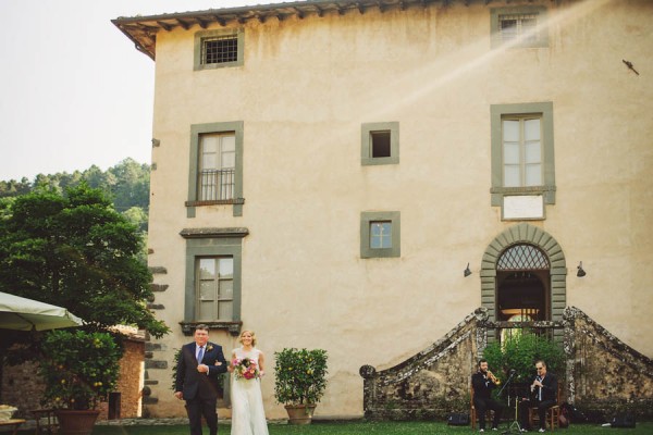 Traditional-Tuscan-Garden-Wedding-at-Villa-Catureglio-Moat-Hill-Photography-8