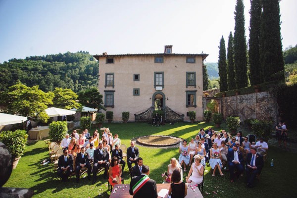 Traditional-Tuscan-Garden-Wedding-at-Villa-Catureglio-Moat-Hill-Photography-9