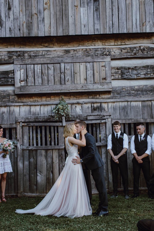 gorgeous-diy-tennessee-wedding-at-the-cool-springs-house-27
