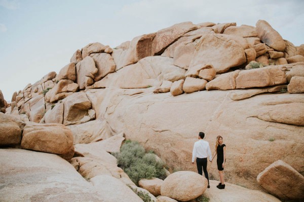 this-cali-cool-joshua-tree-engagement-is-full-of-1970s-vibes-16