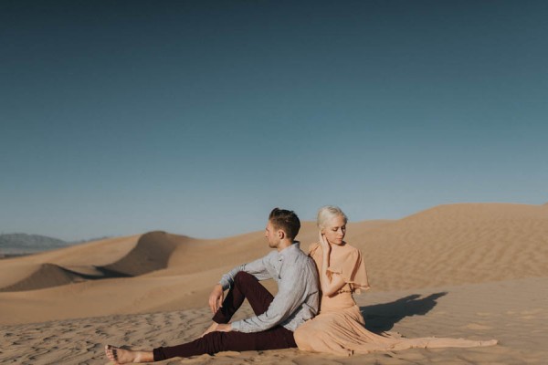 ethereal-imperial-sand-dunes-engagement-photos-14