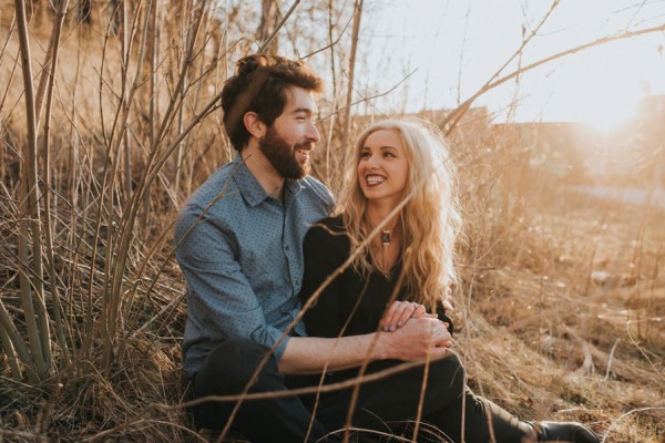just-try-not-to-smile-at-this-adorable-milwaukee-engagement-15