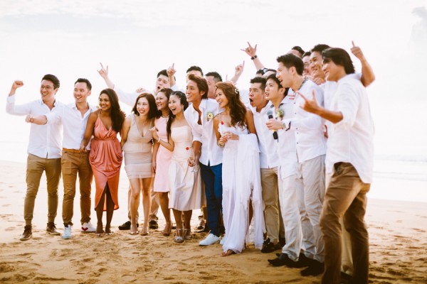 the-sunset-ceremony-in-this-aleenta-resort-wedding-is-what-dreams-are-made-of-14