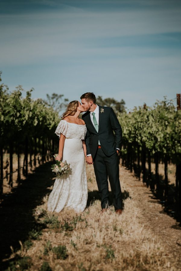 A California Countryside Wedding at Pomar Junction Vineyard & Winery