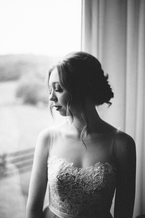 delicate-details-and-a-bhldn-gown-stole-our-hearts-in-this-bloomsbury-farm-wedding-10