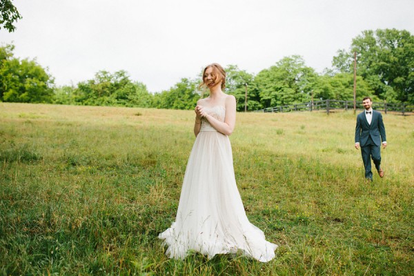 delicate-details-and-a-bhldn-gown-stole-our-hearts-in-this-bloomsbury-farm-wedding-12