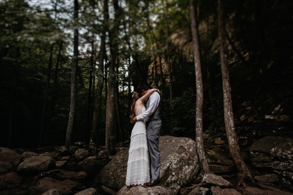 incrediby-intimate-waterfall-elopement-at-cloudland-canyon-state-park-5