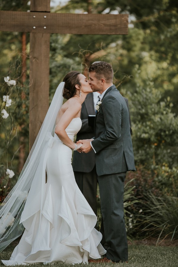 rustic-garden-inspired-wedding-at-southern-lea-farms-36
